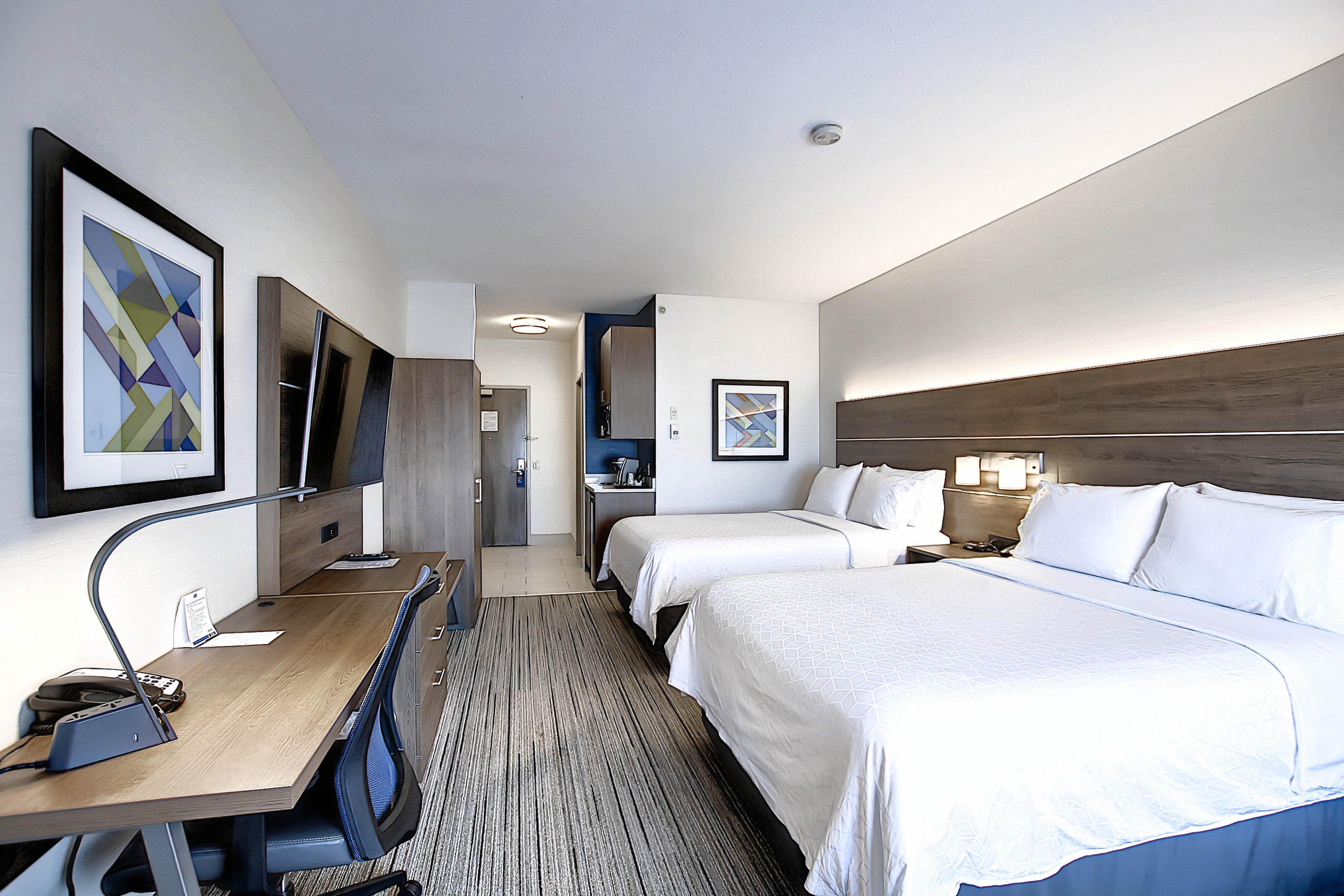 Holiday Inn Express Airport Calgary By Ihg YYC Exterior foto